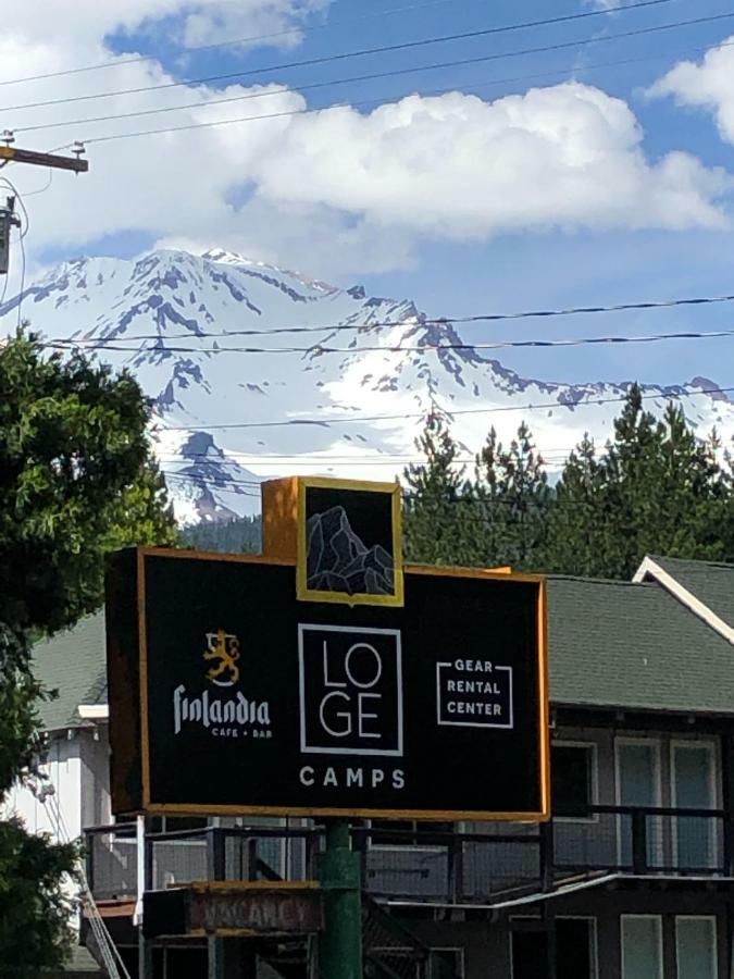 Мотель Loge Mt. Shasta Маунт-Шаста Экстерьер фото